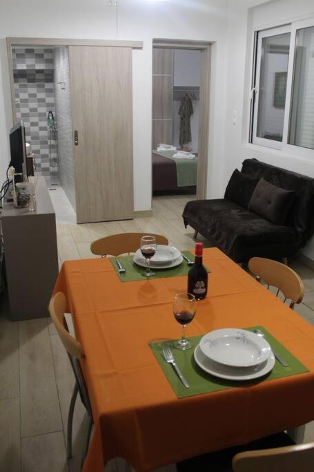 Ranias'S House 2 Appartement Piraeus Buitenkant foto